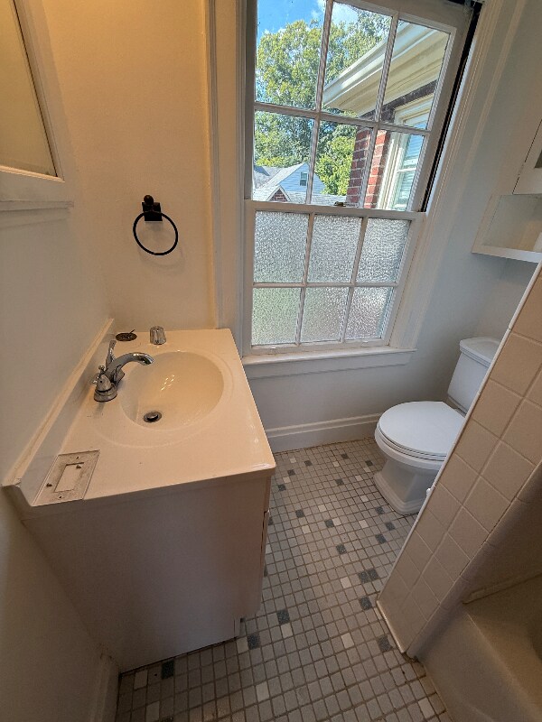 Building Photo - 3919 Beech St