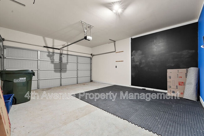 Building Photo - 3478 Abbey Wy