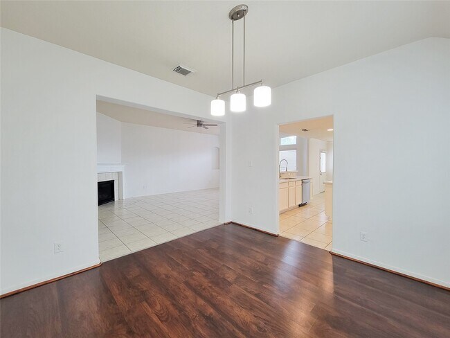 Building Photo - 15311 Streetcar Ct