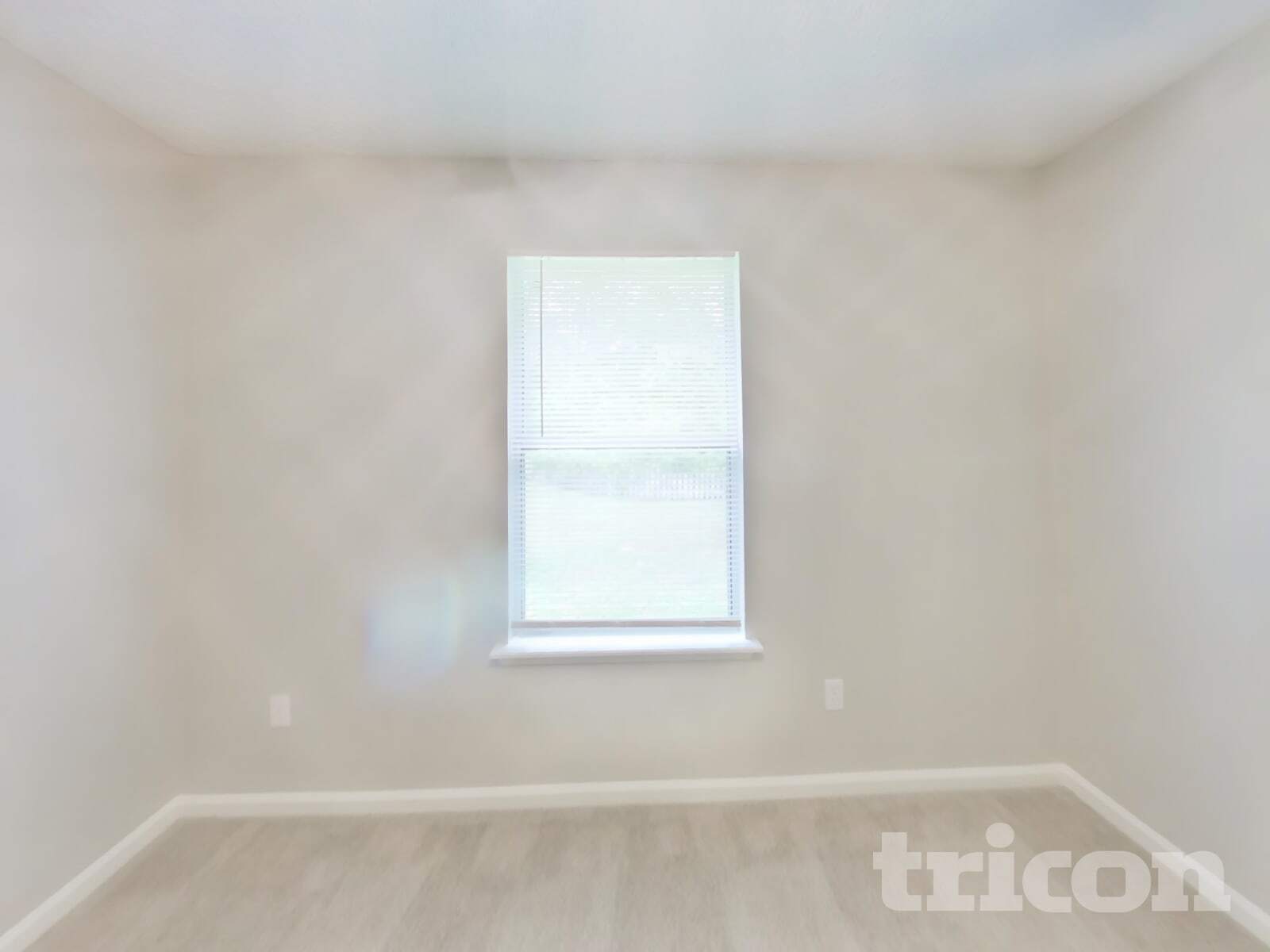 Building Photo - 2750 Archer St