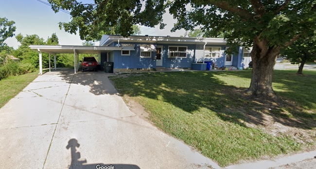 Building Photo - 2237 Mt Vernon Rd SE