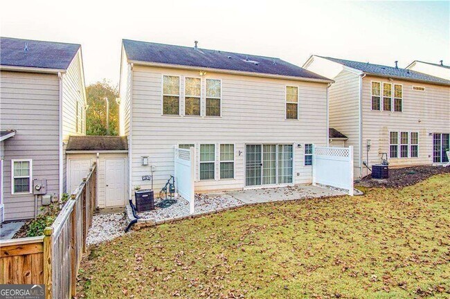 Building Photo - 265 Balaban Cir