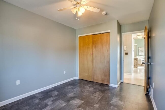 Building Photo - 2137 S Vallejo St