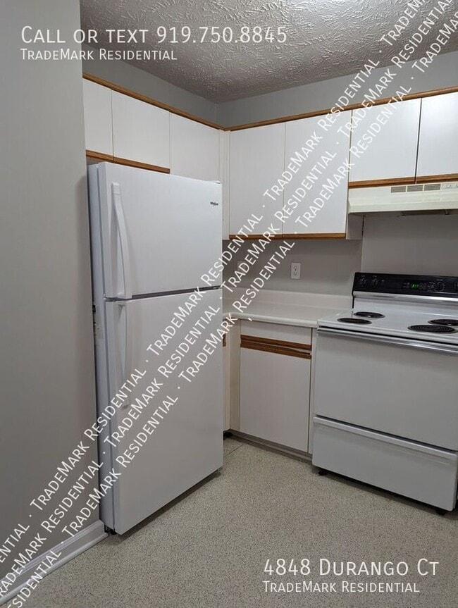 Building Photo - 4848 Durango Ct