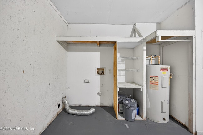 Building Photo - 13142 Annandale Dr S