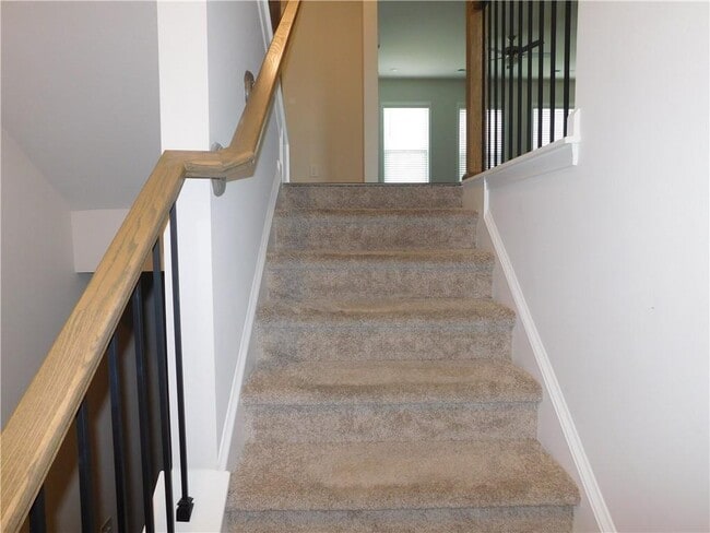 Building Photo - 1626 Halbrook Pl SW