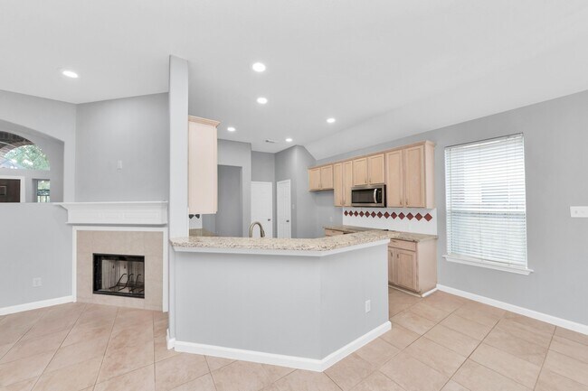 Building Photo - 1819 Misty Falls Ln