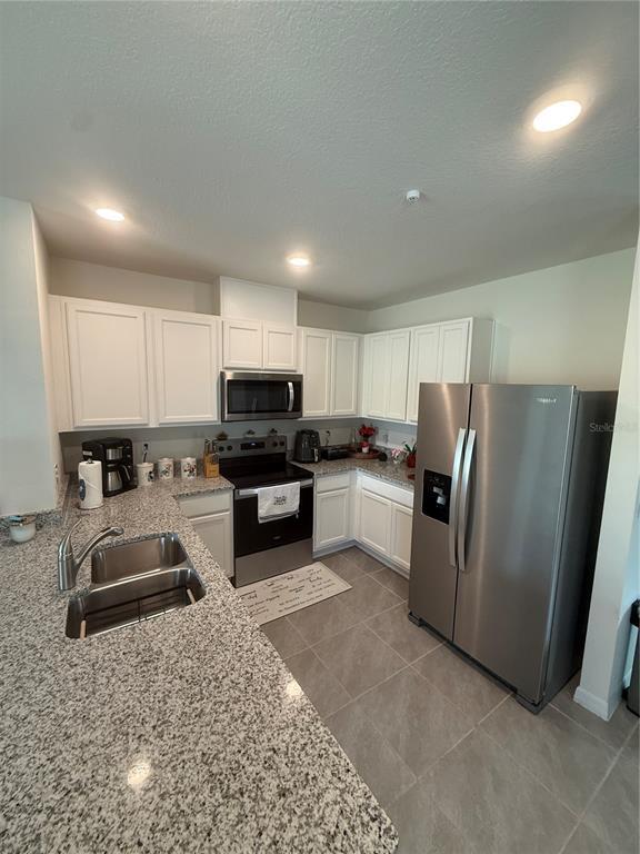 Building Photo - 7117 Cattle Egret Dr