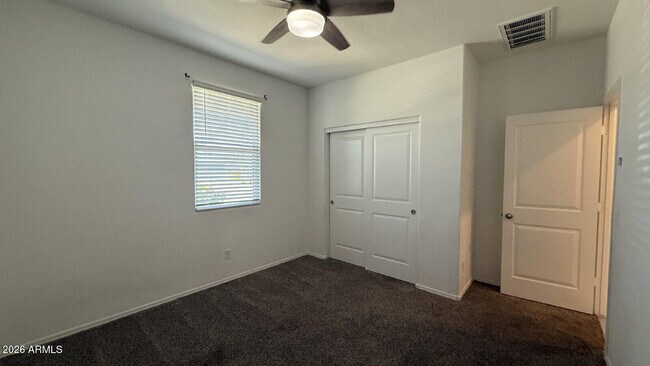 Building Photo - 1137 W Chimes Tower Dr