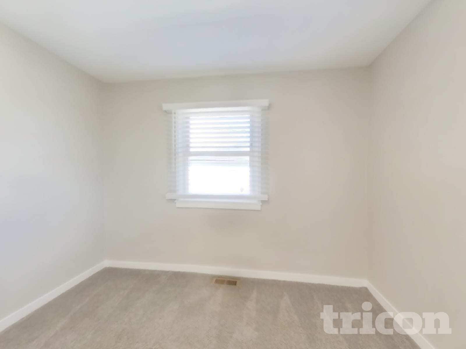 Building Photo - 2291 E 90th Ave