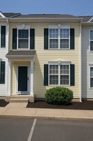 Building Photo - 741 Colonels Ct