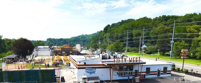 Building Photo - Tributary 50 Unit 209