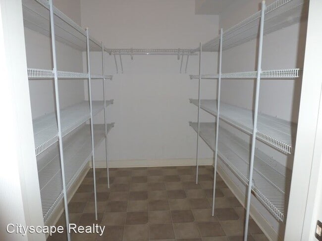 Building Photo - 1 br, 1 bath House - 4646 Old Fredericksbu...
