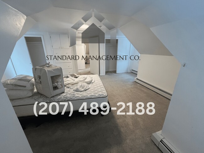 Building Photo - 3 Baker St