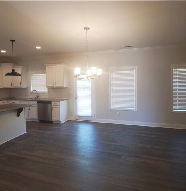 Building Photo - 3108 Buckley Dr