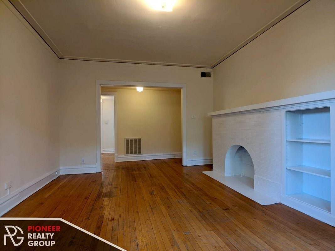 Building Photo - 2518 N Kedzie Blvd