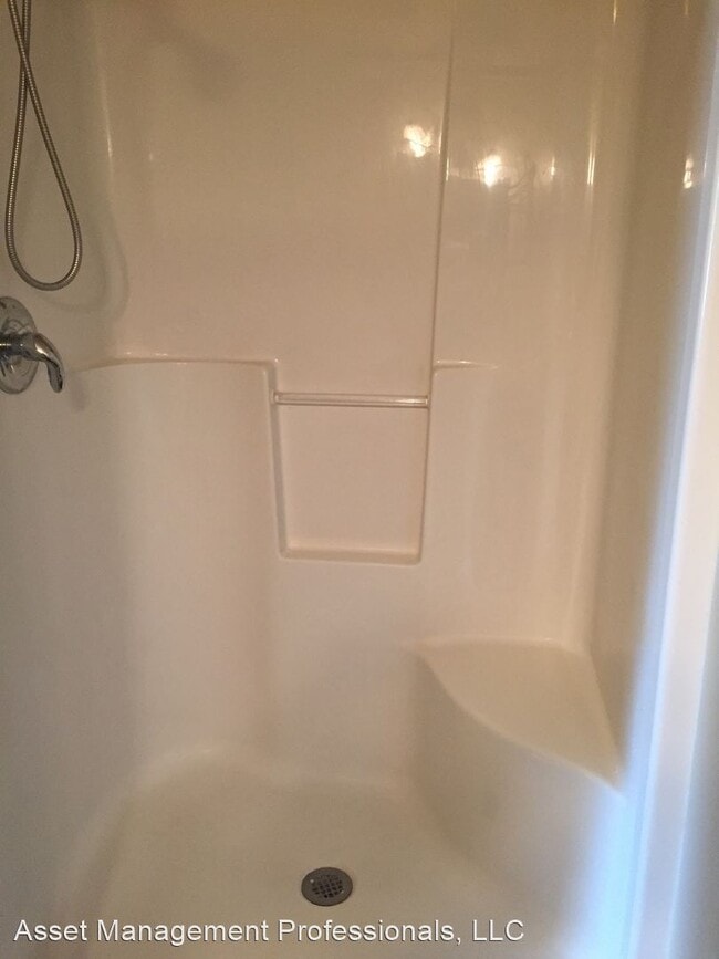 Building Photo - 710-714 Pebble Beach Rd