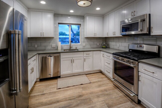 Building Photo - PRELEASE FOR AUGUST 2026 - Gorgeous Brick Ranch Home