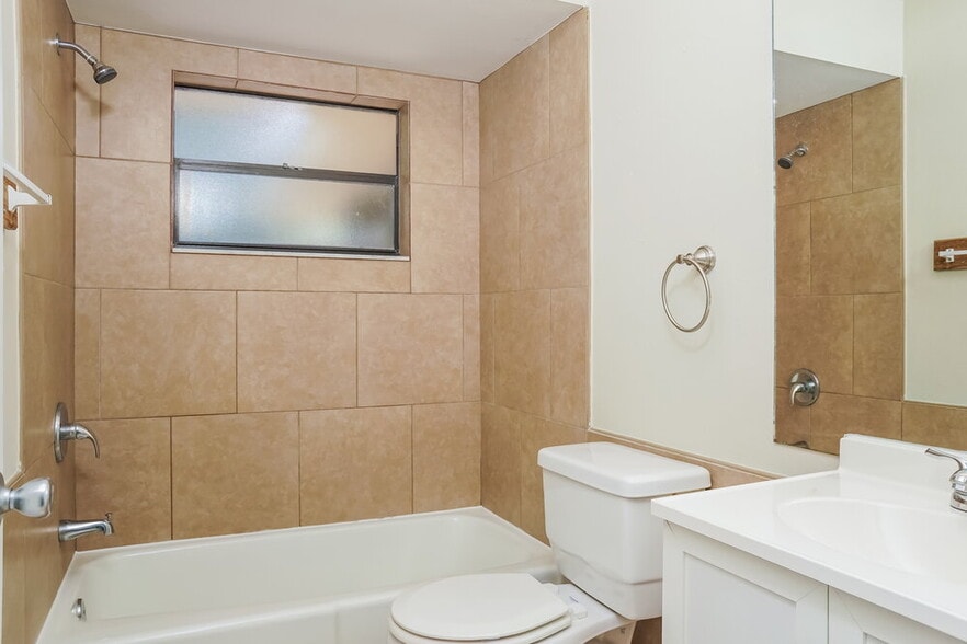 Building Photo - 2264 Silver Maple Ct