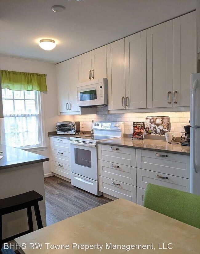 Building Photo - 2 br, 2 bath House - 708 S Henry St #9