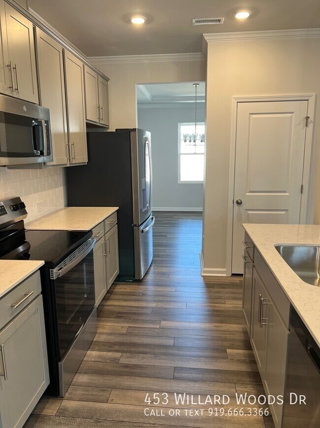 Building Photo - 453 Willard Wds Dr