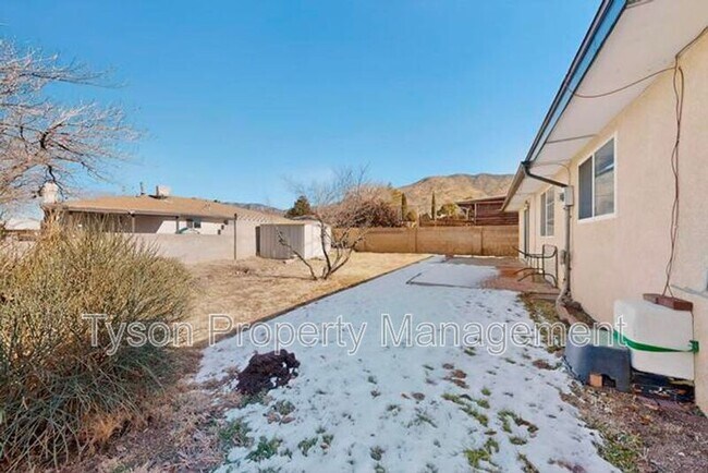 Building Photo - 12241 Woodland Ave NE