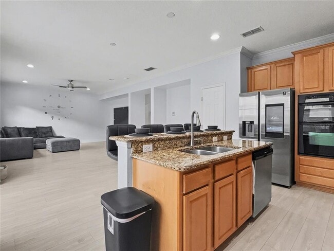 Building Photo - 157 San Carlo Rd