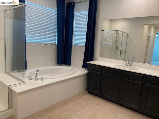 Building Photo - 5449 Prewett Ranch Dr