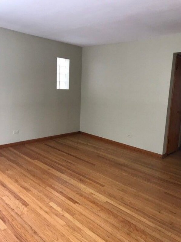Building Photo - 2328 N Lawndale Ave