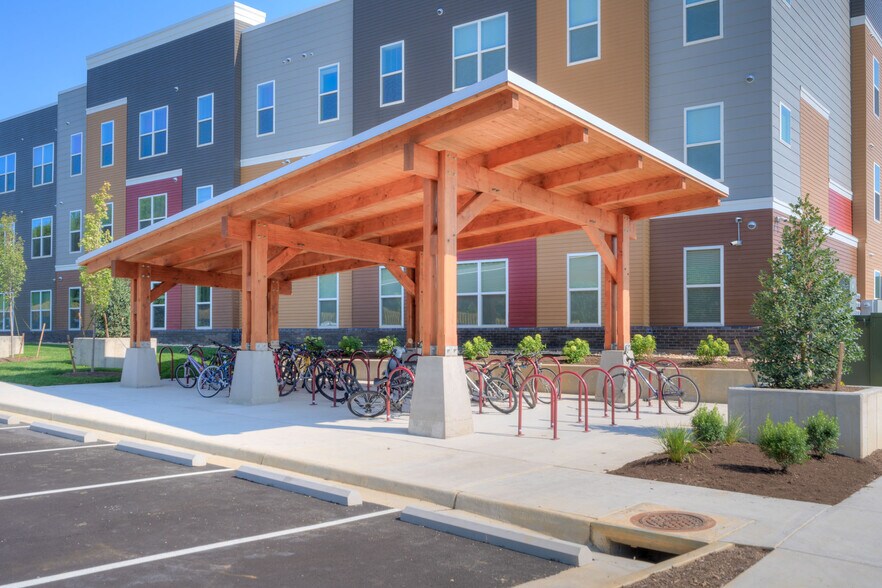 Park37 1222 Patrick Henry Dr Blacksburg VA 24060 Apartment Finder