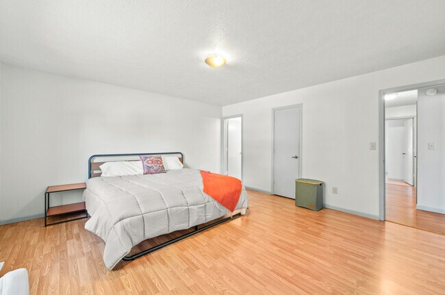 Building Photo - 8209 Parsley Ln