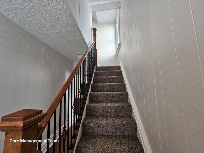 Building Photo - Amazing 4 bedroom 1 bath home in Avalon