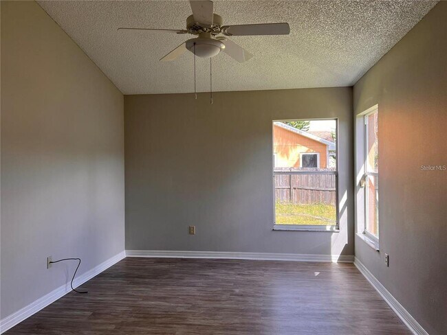 Building Photo - 8013 Gamboge Ct