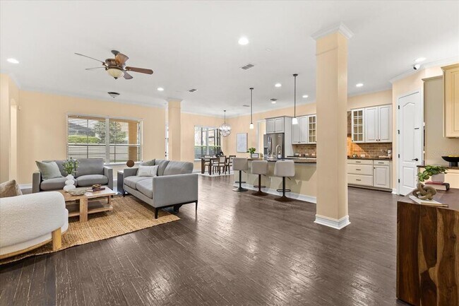Building Photo - 7231 Sangalla Dr