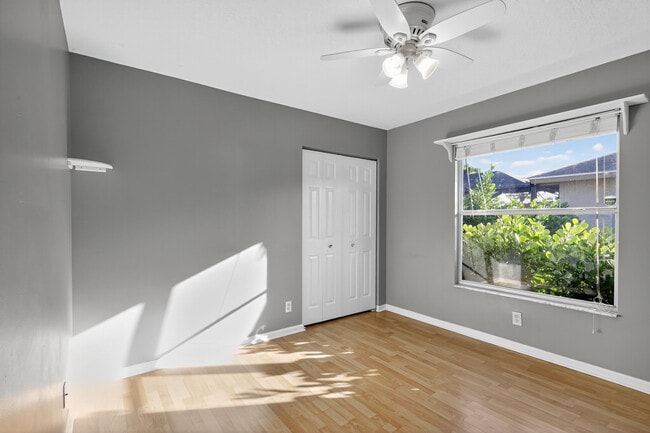 Building Photo - 151 Monterey Way