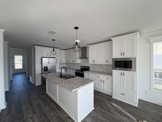 Building Photo - 1002 Morgan Jones Dr