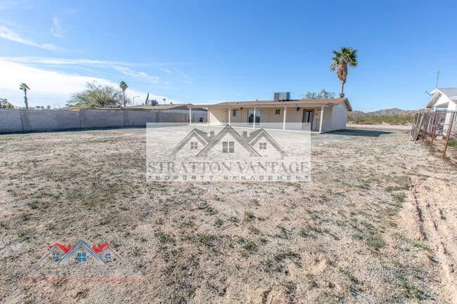 Building Photo - 11033 N Geronimo Dr