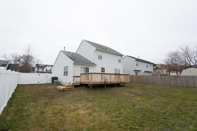 Building Photo - 4 Millard Ave