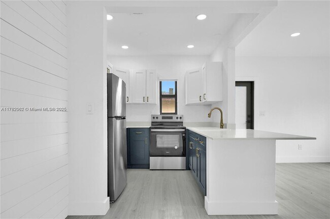 Building Photo - 212 Beacom Blvd