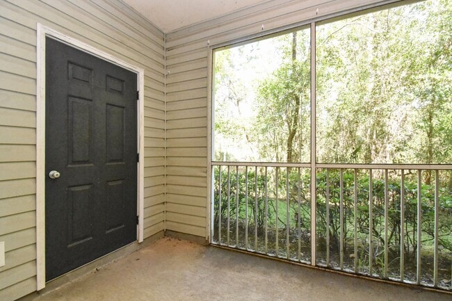 Building Photo - 4814 NW 44th Ave