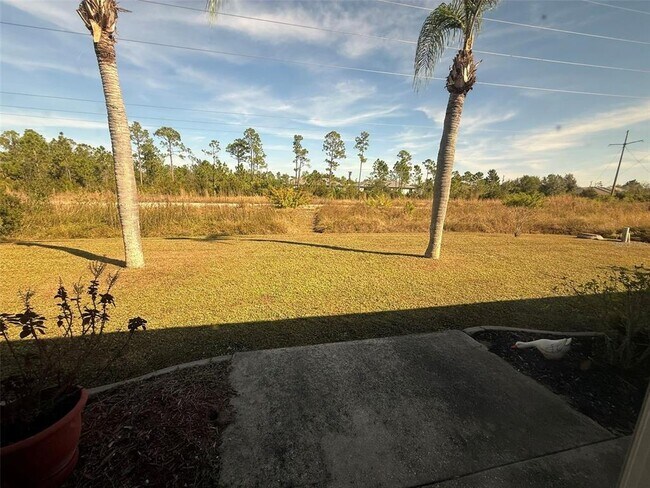 Building Photo - 26186 Northern Cross Rd