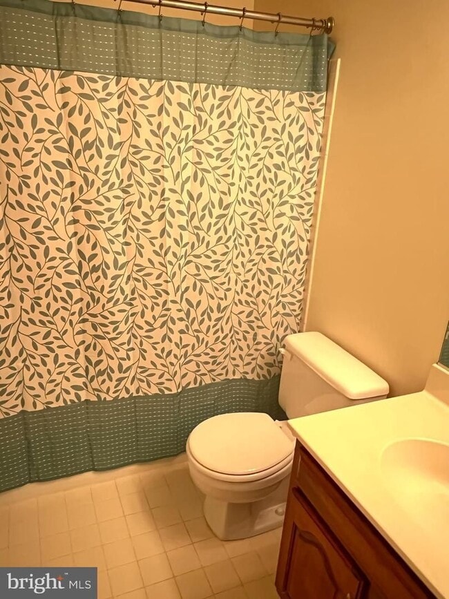 Building Photo - 10775 Brewer House Rd