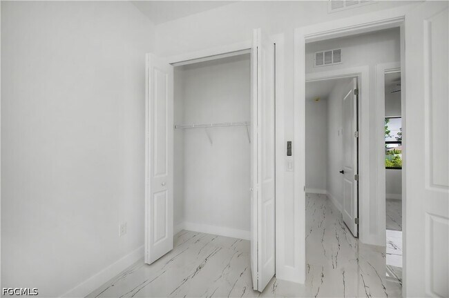 Building Photo - 3123 69th St W