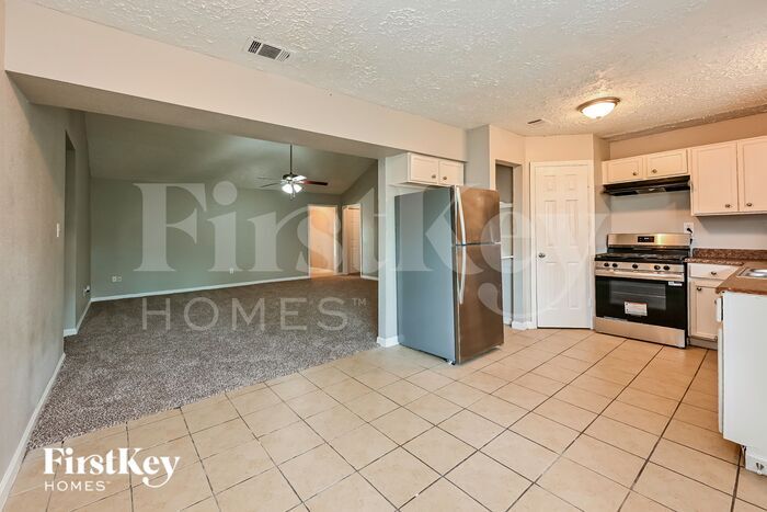 Building Photo - 8519 Avington Rd