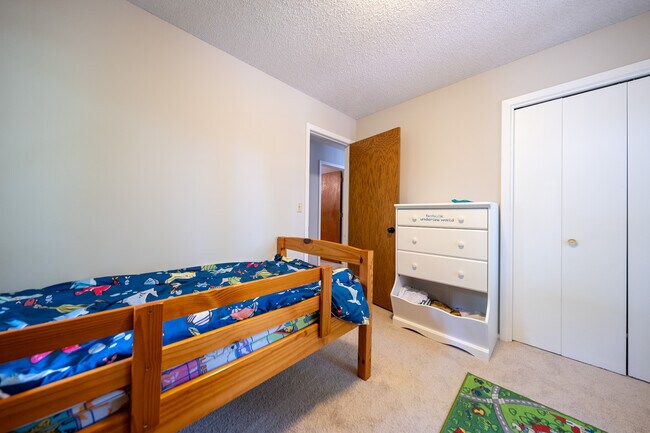 Building Photo - 3521 Widgeon Way