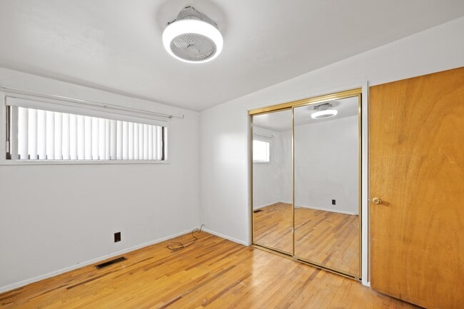 Building Photo - 1849 W 3255 S