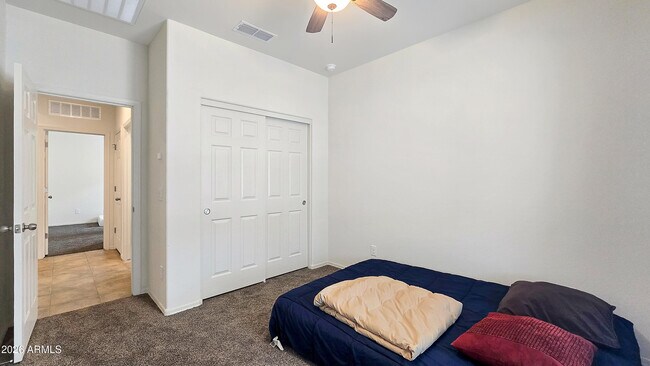 Building Photo - 5074 S 251st Dr