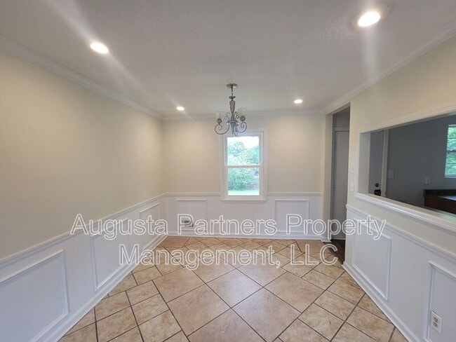 Building Photo - 3513 Wyevale Dr