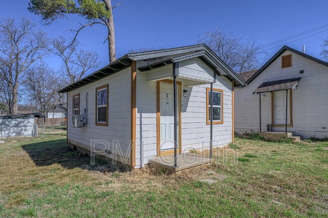 Building Photo - 1434 S Rusk St