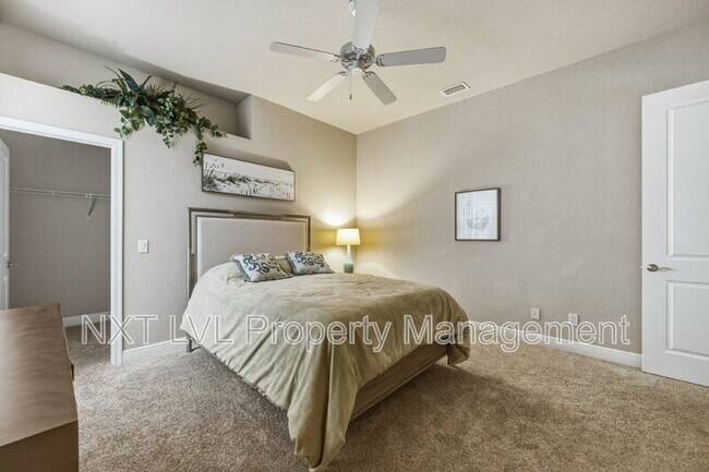 Building Photo - 1406 Cape Coral Pkwy W